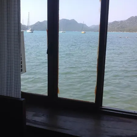 Kekova Fish House Penzion Kaleucagız